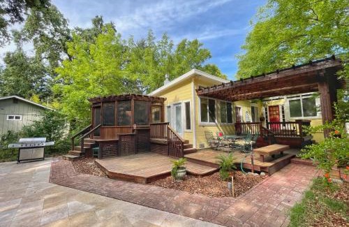 Calistoga House | Regal Victorian Home in Downtown Calistoga