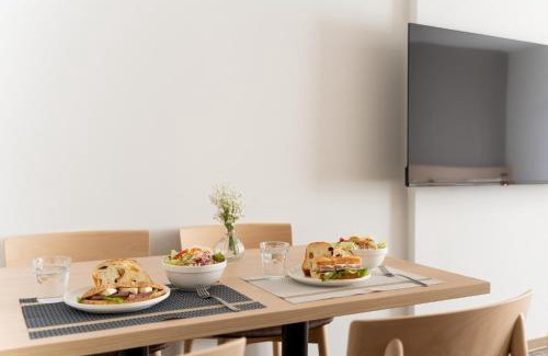 Shinsaibashi Apartment | Regale Namba