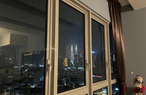 Chow Kit Apartment | Regalia Residence View KLCC by EYS