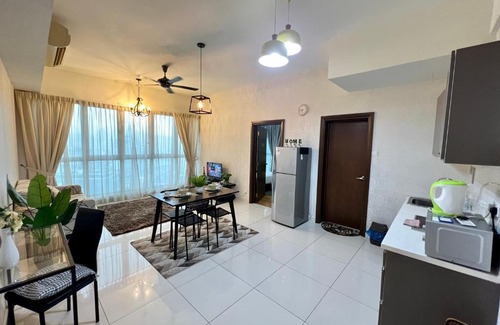 Chow Kit Apartment | Regalia service suites by skypool klcc