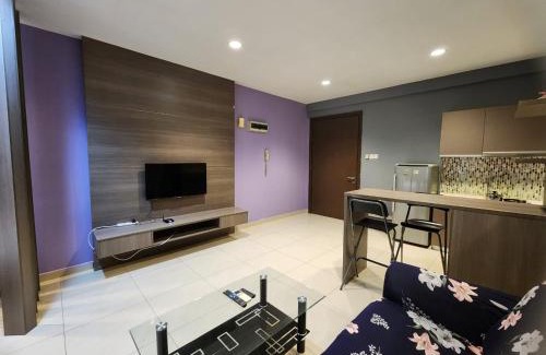 Chow Kit Apartment | Regalia Suites KL Infinity Pool by MygeHomes