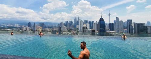 Chow Kit Apartment | Regalia Suites KLCC View Rooftop Infinity Pool by Angkasa Homes