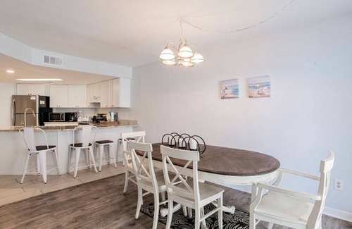 Gulf Shores Condo | Regatta 202C | Gulf Shores, AL