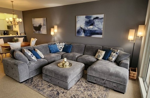 Pelican Bay Condo | Regatta at Vanderbilt is an upscale condo - a 7 minute walk to the beach!
