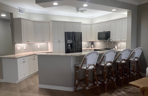 Pelican Bay Condo | Regatta Waterfront 3 Bed/3 Bath Condo. Quick walk to the Vanderbilt Beach!
