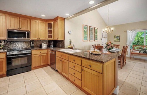 Poipu Condo | Regency 620 Private Top Level By Suite Paradise