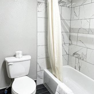 Bald Knob Hotel | Regency Inn Bald Knob
