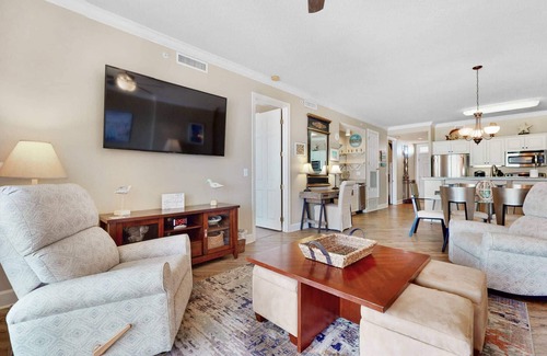 Orange Beach East Condo | Regency Isle 411 ~ In/Outdoor Pools, Hot Tub, Sauna + $400 FREE Activities Daily ~ Zoo/Parasail +