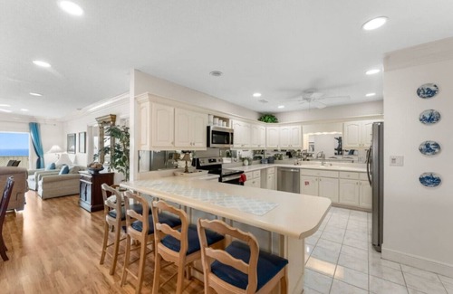 Biltmore Beach Condo | Regency Towers Penthouse #1409
