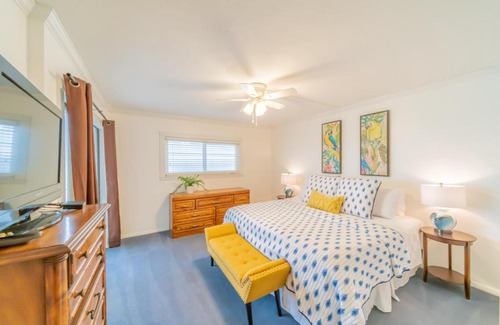 Biltmore Beach Apartment | Regency Towers 714 condo