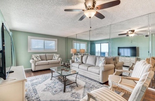 Biltmore Beach Apartment | Regency Towers -Unit 402-3 bedroom