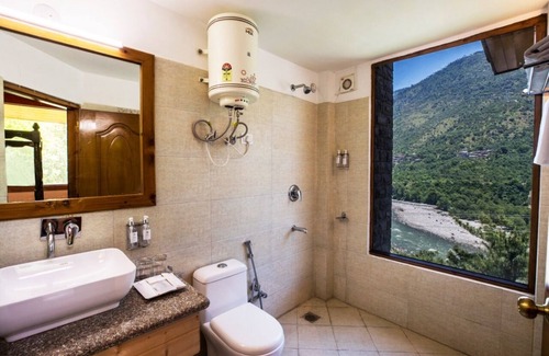 Bandrol Hotel | Regenta Inn By Riverside Manali
