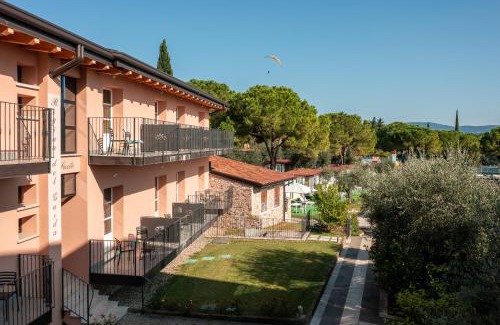 Toscolano Maderno Hotel | Regina del Garda Suite