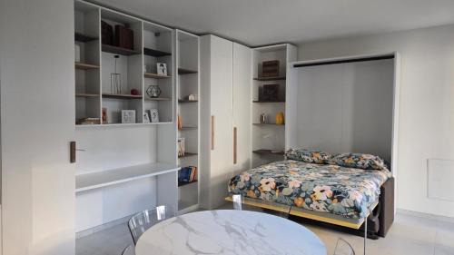 Aurora Apartment | RegioParco29