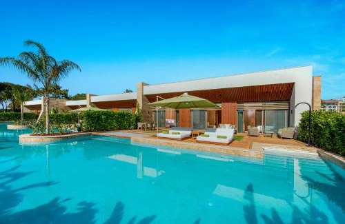 Belek Golf Area Hotel | Regnum The Crown