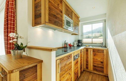 Ruhpolding Apartment | Reifelberg 45 sqm, terrace, kitchen, 1 bedroom, living room, max 3 pers, WLAN