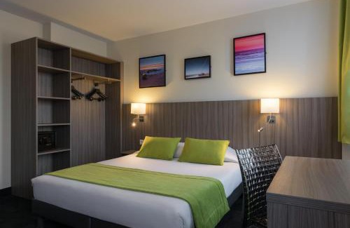 Riquet Stalingrad Hotel | Reims Hotel