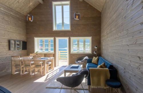 Moskenes House | Reine seaview cabin