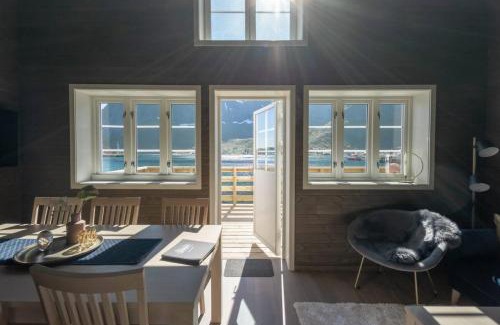 Moskenes House | Reine seaview cabin