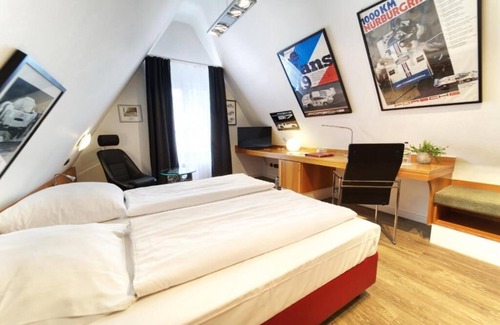 Bietigheim-Bissingen Hotel | Reinhardts Garni Automobilia Hotel