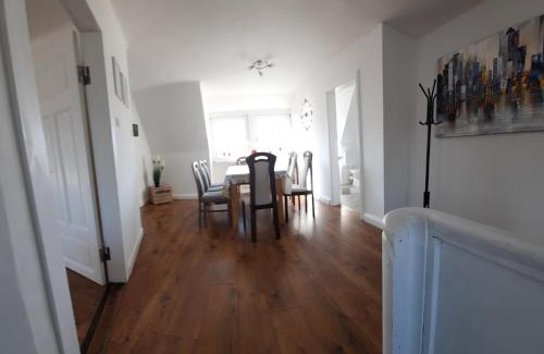 Mulsum Apartment | Reiss