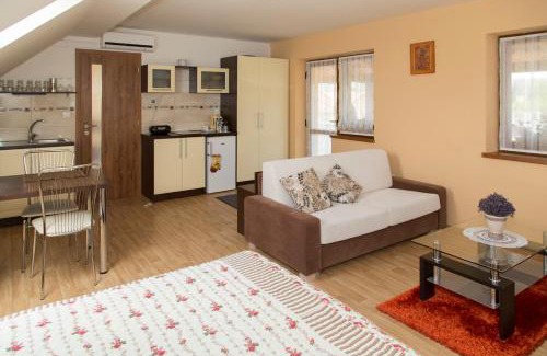 Podhajska House | Rekreačný dom SISI