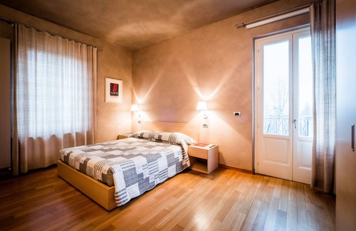 Castelnuovo Belbo Hotel | Relais 23