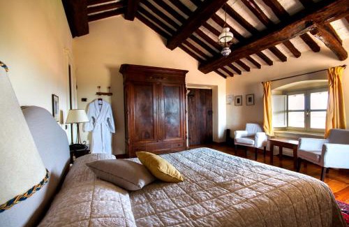Casarello Hotel | Relais Castello di Razzano