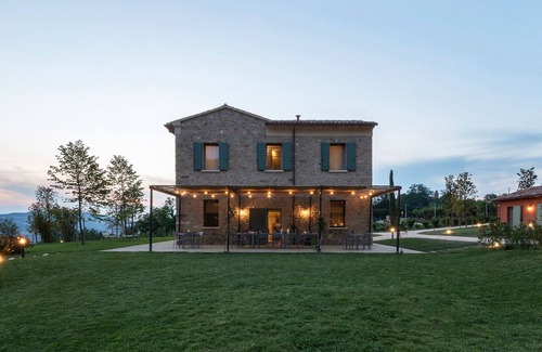 Quartiere Valle Savio Villa | Relais Corbaia 12+1, Emma Villas