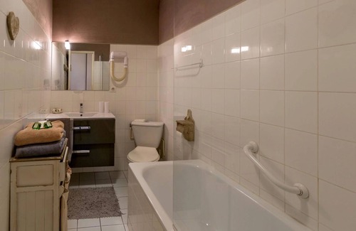 Meyssac Hotel | Relais du Quercy