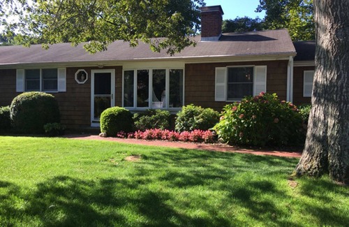 Hampton Bays House | Relax and enjoy this private location in Hampton Bays
