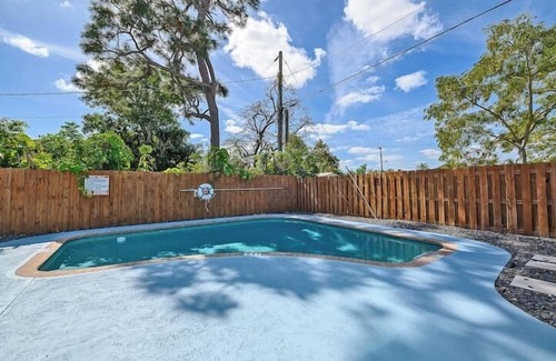 Poinsettia Heights Apartment | *Relax and Enjoy Fort Lauderdale Beach!