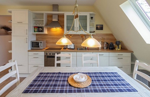 Dornum Apartment | Relax and experience nature: your Deichbrise vacation apartment in Dornumersiel!