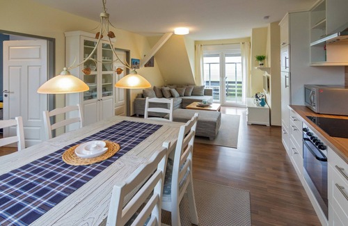 Dornum Apartment | Relax and experience nature: your Deichbrise vacation apartment in Dornumersiel!