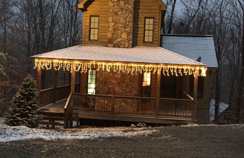 Beech Mountain Cabin | Relax And Have Fun In This Cozy Mountain Cabin