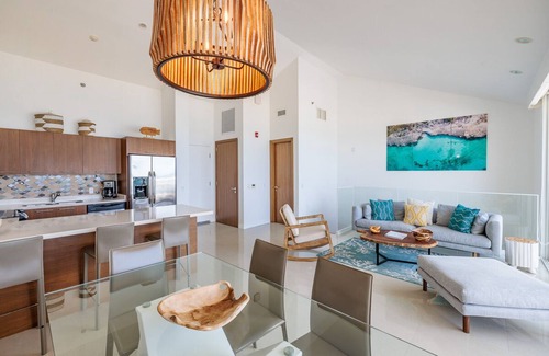 Palm Beach Condo | Relax and let your soul fly with THE OCEAN VIEW