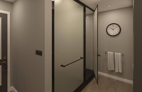 Gaborone Hotel | Relax and Recharge! 3 Stylish Units, Free Parking and Shuttle, Outdoor Pool!