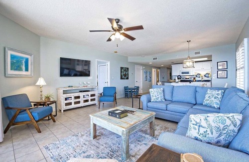 Orange Beach East Condo | Relax and Recharge at Phoenix X 717 Your Orange Beach Oasis! Gulf Front by Prickett Properties