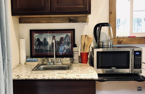 Pine Cove Apartment | Relax and unwind in this spacious and NEW studio in Idyllwild