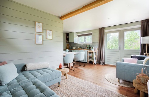 Gasselte House | Relax and unwind in this peaceful, cozy and stylish space. The forest cottage is located on the Holiday Park de Kremmer in Gasselte, in the middle of the woods and within walking distance of a beautiful swimming lake. For the cycling enthusiast there