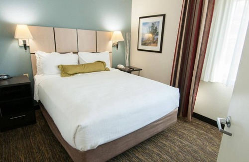 Anaheim Resort Resort | Relax and Unwind! Pets Allowed, Short Drive to Disneyland