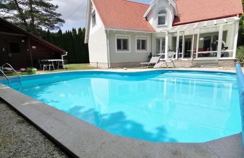 Bukfurdo Apartment | Relax Apartman Bükfürdő