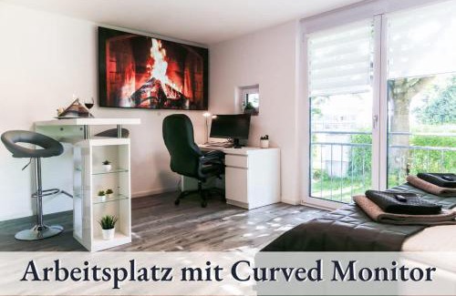 Bergerhausen Apartment | Relax-Apartment Biberach - Relax Massagesessel - Smart-TV 85 Zoll - voll ausgestattete Küche - High-Speed Internet - Arbeitsplatz mit Curved Monitor