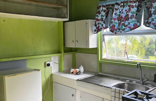 Belmont Cottage | Relax at Debbie’s Herbal Tea Cottage: Ocean Views, Farm-to-Table & Nature Trails