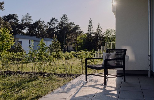 Zirchow Apartment | Relax at Pine Hill Resort: new, modern apartment C 4 with garden view