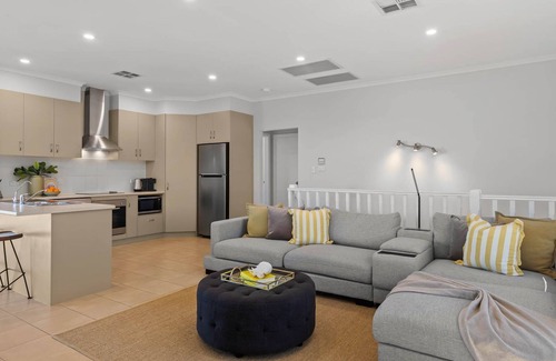 Hayborough House | Relax at Rupara - Strandhaus