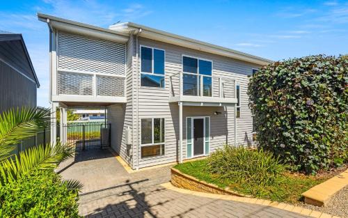 Hayborough House | Relax at Rupara - Strandhaus