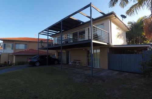Salamander Bay House | Relax At The Bay.