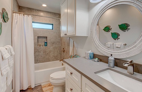 Port Aransas House | Relax at the Crooked Cabin with a Private Pool
