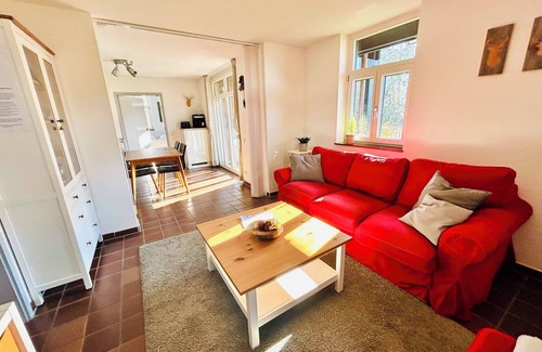 Bad Wildbad Apartment | Relax at the edge of the forest - gym included
